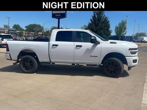 Bright White Clearcoat 2025 RAM 2500 Big Horn Crew Cab 4x4 6'4' Box
