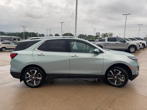 2022 Chevrolet Equinox Premier w/1LZ