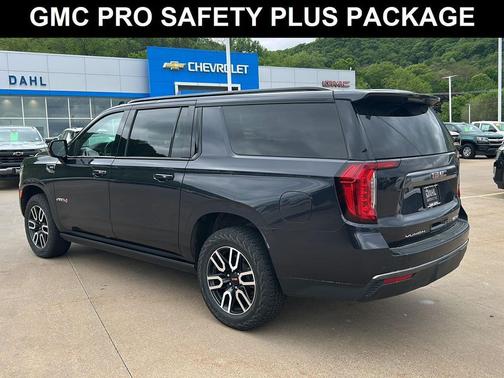 Titanium Rush Metallic 2023 GMC Yukon XL 4WD AT4