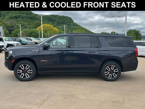Titanium Rush Metallic 2023 GMC Yukon XL 4WD AT4
