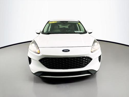 2021 Ford Escape SE Hybrid