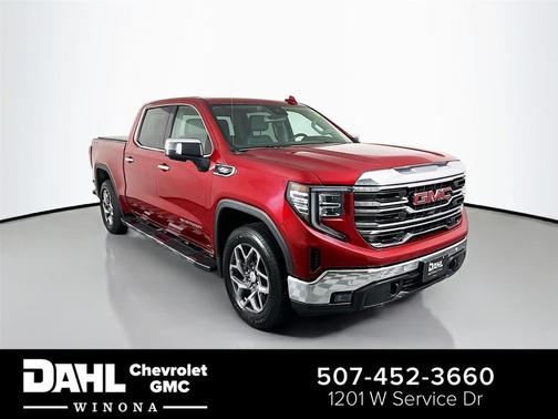 Cayenne Red Tintcoat 2022 GMC Sierra 1500 SLT
