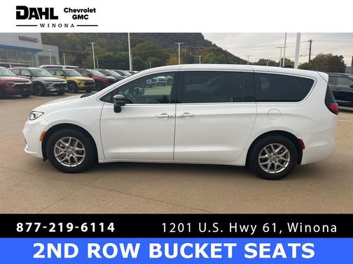 2025 Chrysler Pacifica L