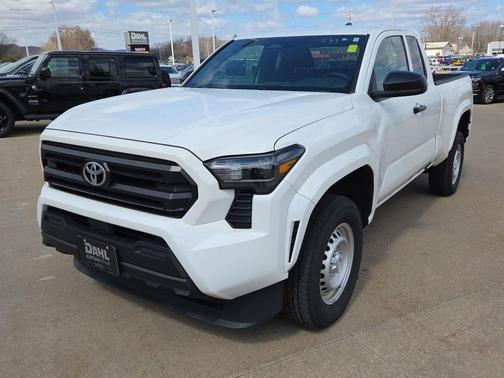 2024 Toyota Tacoma SR