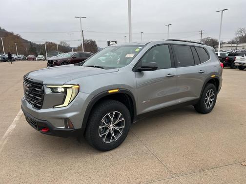 2025 GMC Acadia AWD AT4