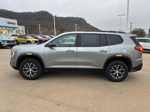2025 GMC Acadia AWD AT4