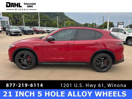 2024 Alfa Romeo Stelvio Veloce AWD