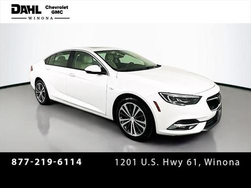 2018 Buick Regal Sportback Essence