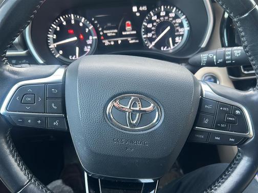 2020 Toyota Highlander XLE