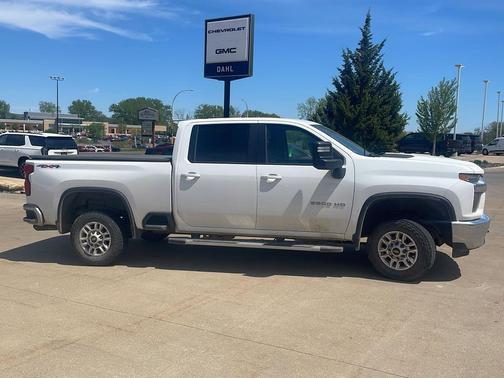 Summit White 2023 Chevrolet Silverado 2500 LT