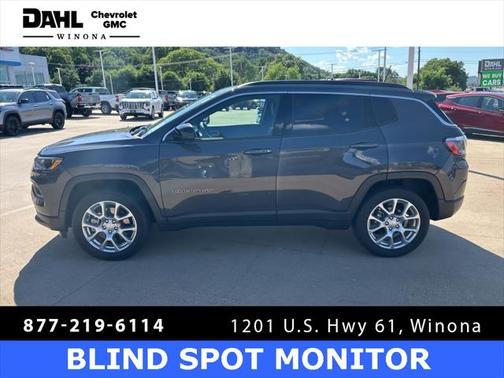 2024 Jeep Compass Latitude Lux