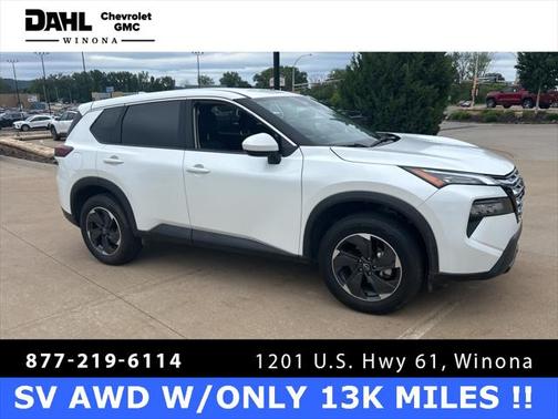 2025 Nissan Rogue SV