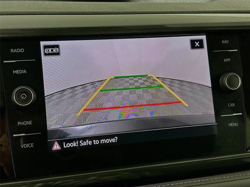 2024 Volkswagen Taos 1.5T SEL