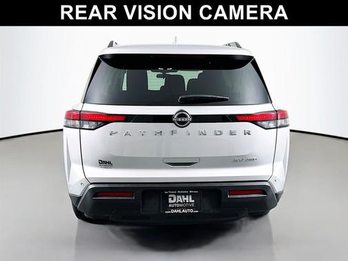 2023 Nissan Pathfinder SV 4WD
