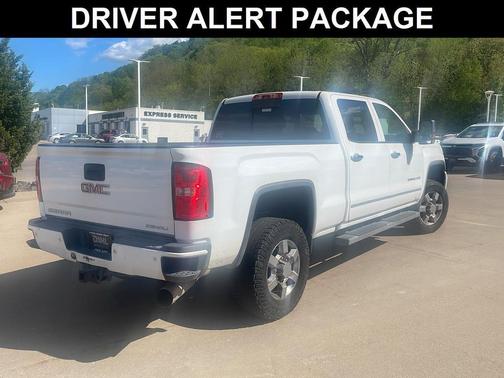 Summit White 2019 GMC Sierra 3500 Denali