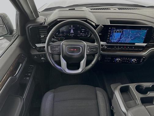 Onyx Black 2024 GMC Sierra 1500 Elevation