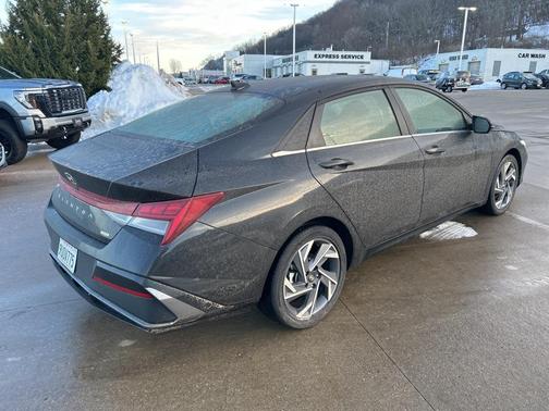 2025 Hyundai ELANTRA HEV Limited