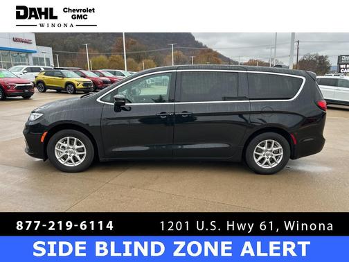 2025 Chrysler Pacifica L