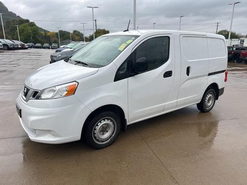 2020 Nissan NV200 S