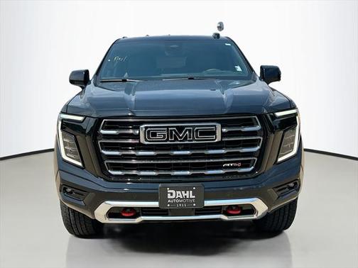 2025 GMC Yukon XL 4WD AT4
