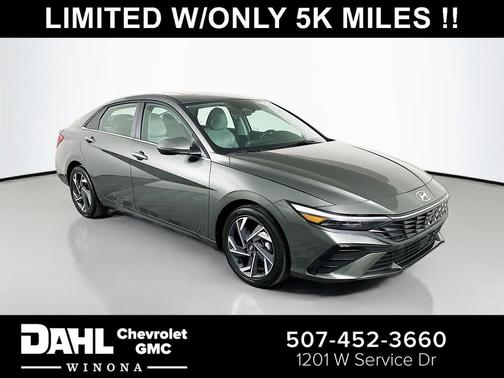 2025 Hyundai ELANTRA Limited