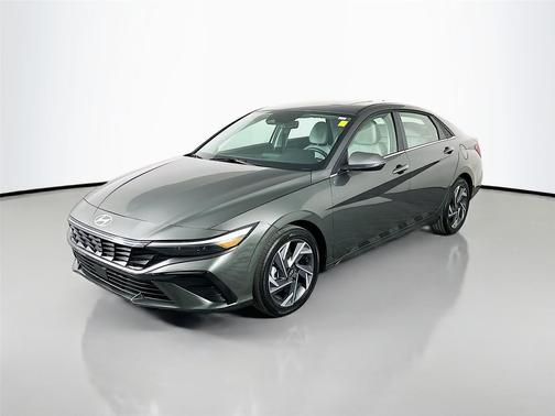 2025 Hyundai ELANTRA Limited