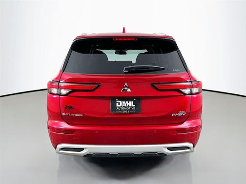 2023 Mitsubishi Outlander PHEV SEL
