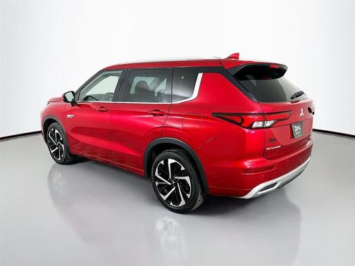 2023 Mitsubishi Outlander PHEV SEL