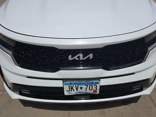 Glacial White Pearl 2022 Kia Sorento SX