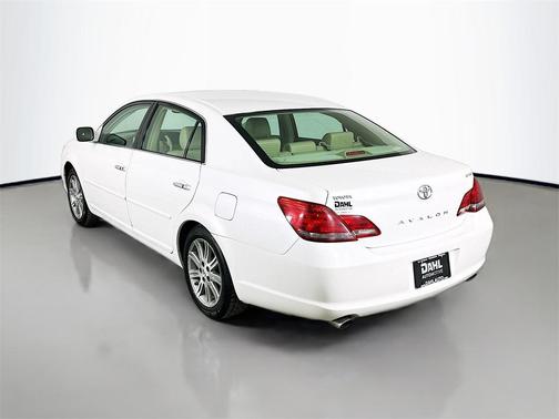 2008 Toyota Avalon XL