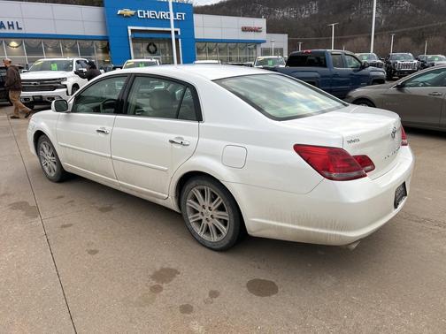 2008 Toyota Avalon XL