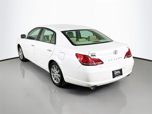 2008 Toyota Avalon XL