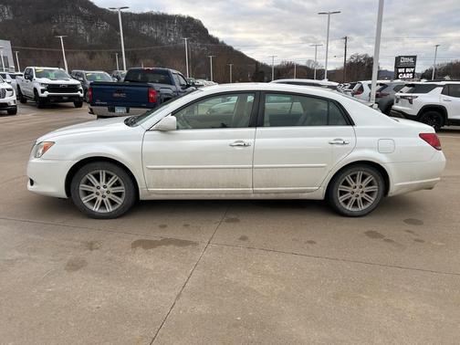 2008 Toyota Avalon XL
