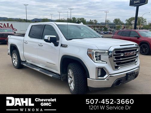 White Frost Tricoat 2022 GMC Sierra 1500 SLT