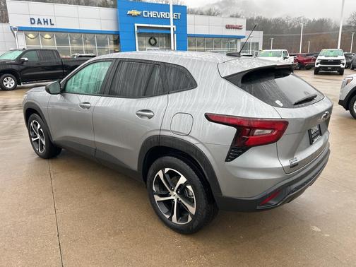 2025 Chevrolet Trax FWD 1RS