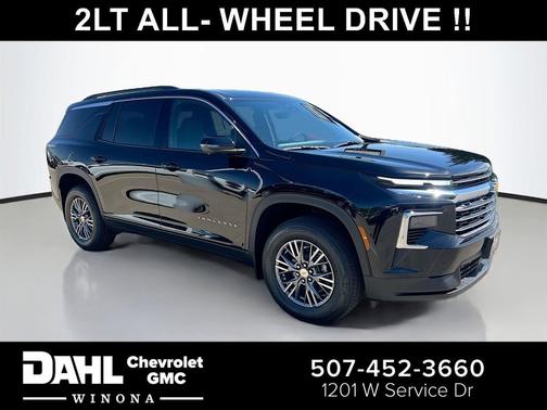 Mosaic Black Metallic 2026 Chevrolet Traverse LT