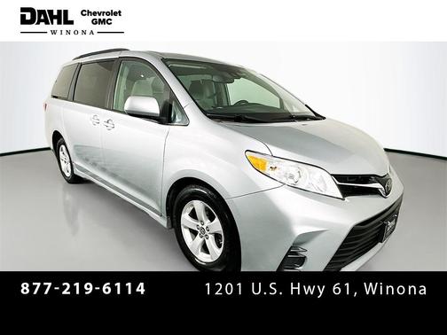 2020 Toyota Sienna LE