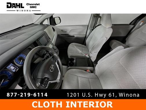 2020 Toyota Sienna LE