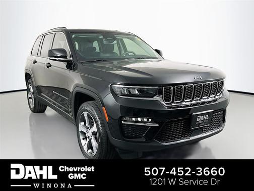 Diamond Black Crystal Pearlcoat 2022 Jeep Grand Cherokee 4xe Base