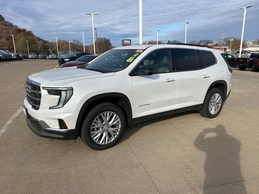 2025 GMC Acadia FWD Elevation