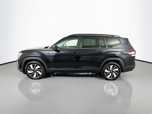 2025 Volkswagen Atlas 2.0T SE w/Technology 4MOTION