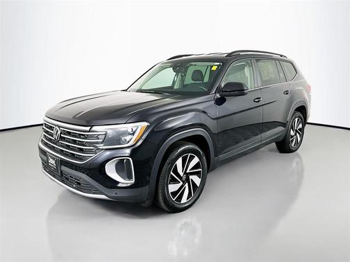 2025 Volkswagen Atlas 2.0T SE w/Technology 4MOTION