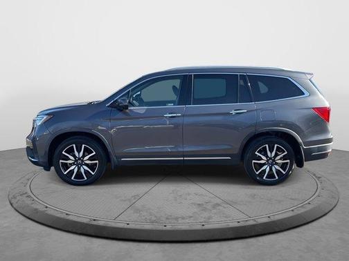 2019 Honda Pilot Touring 8-Passenger