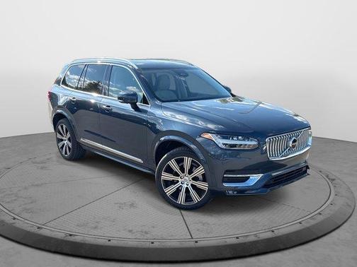 2023 Volvo XC90 B6 Ultimate 6-Seater