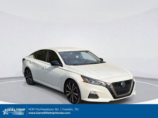 White 2022 Nissan Altima 2.5 SR