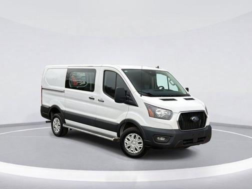 2024 Ford Transit-250 