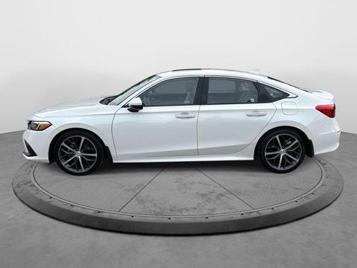 2022 Honda Civic Touring