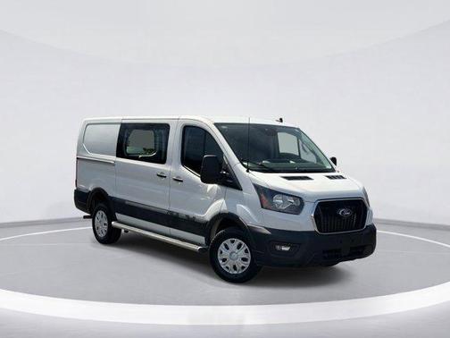 2024 Ford Transit-250 