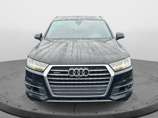 2019 Audi Q7 55 Prestige
