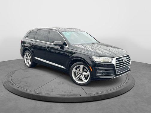 2019 Audi Q7 55 Prestige